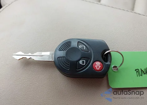 2008 Ford Taurus X Eddie Bauer z USA, uszkodzony, nr VIN 1FMDK07W98GA45863